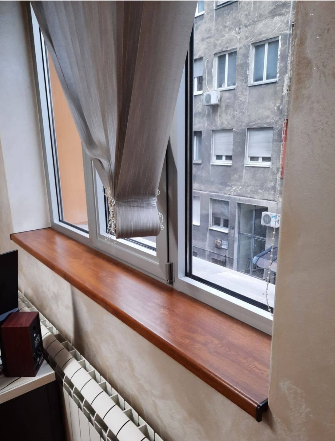 Svetla PVC daska u drvo dekoru
